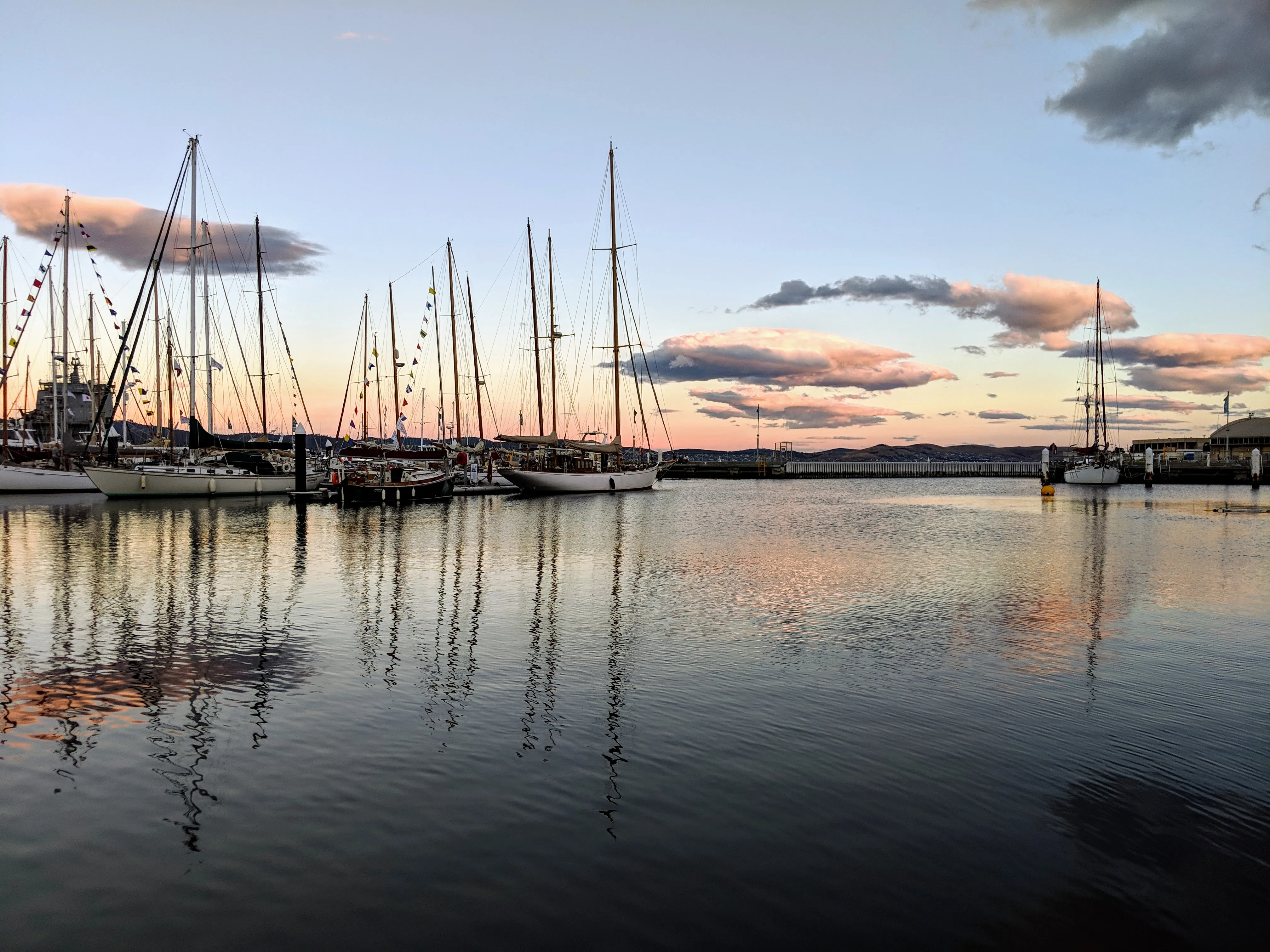 aloft sunset.KUWTN7kw.jpg