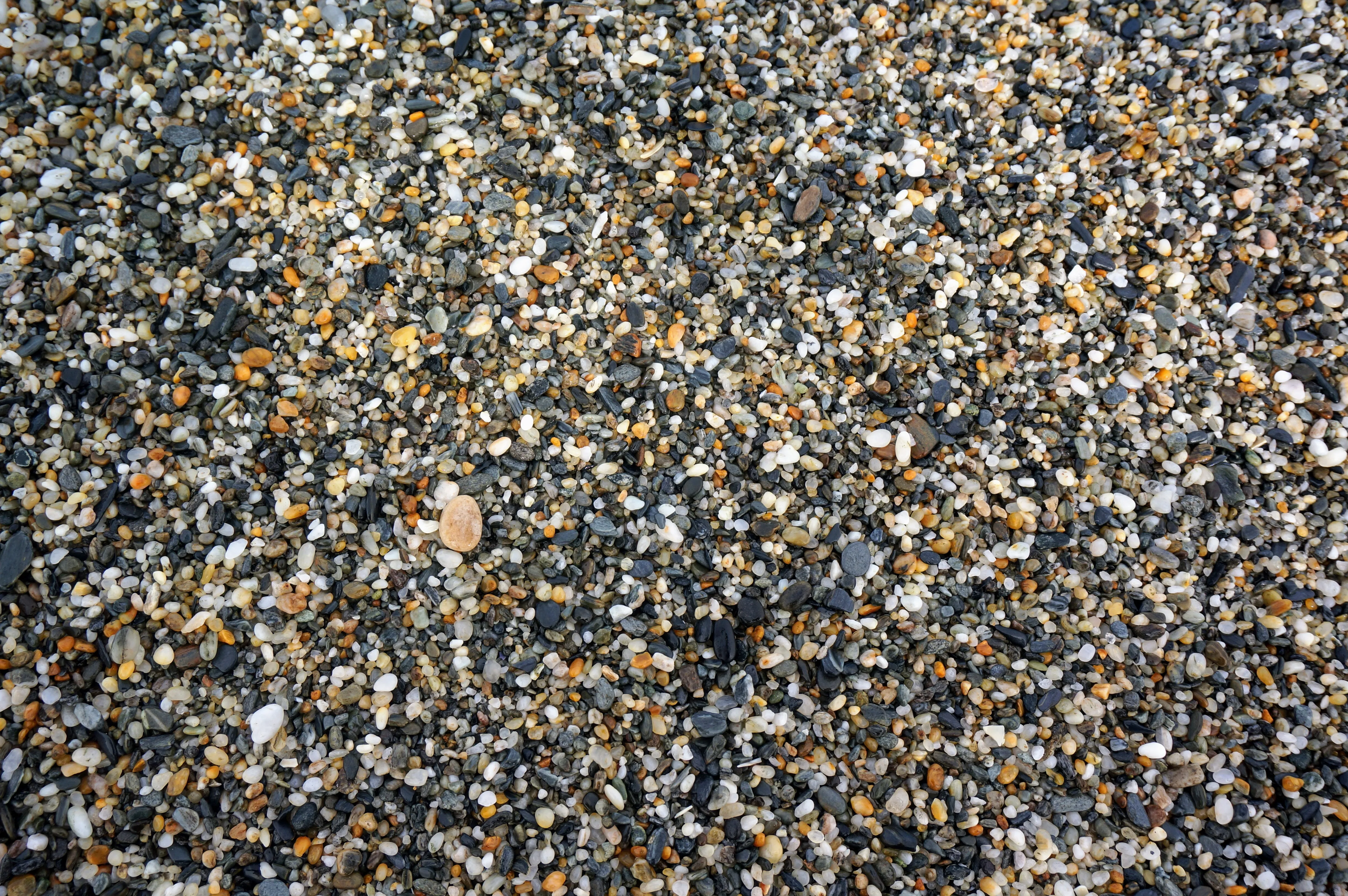 black sand rock texture.DU4mzua8.jpg