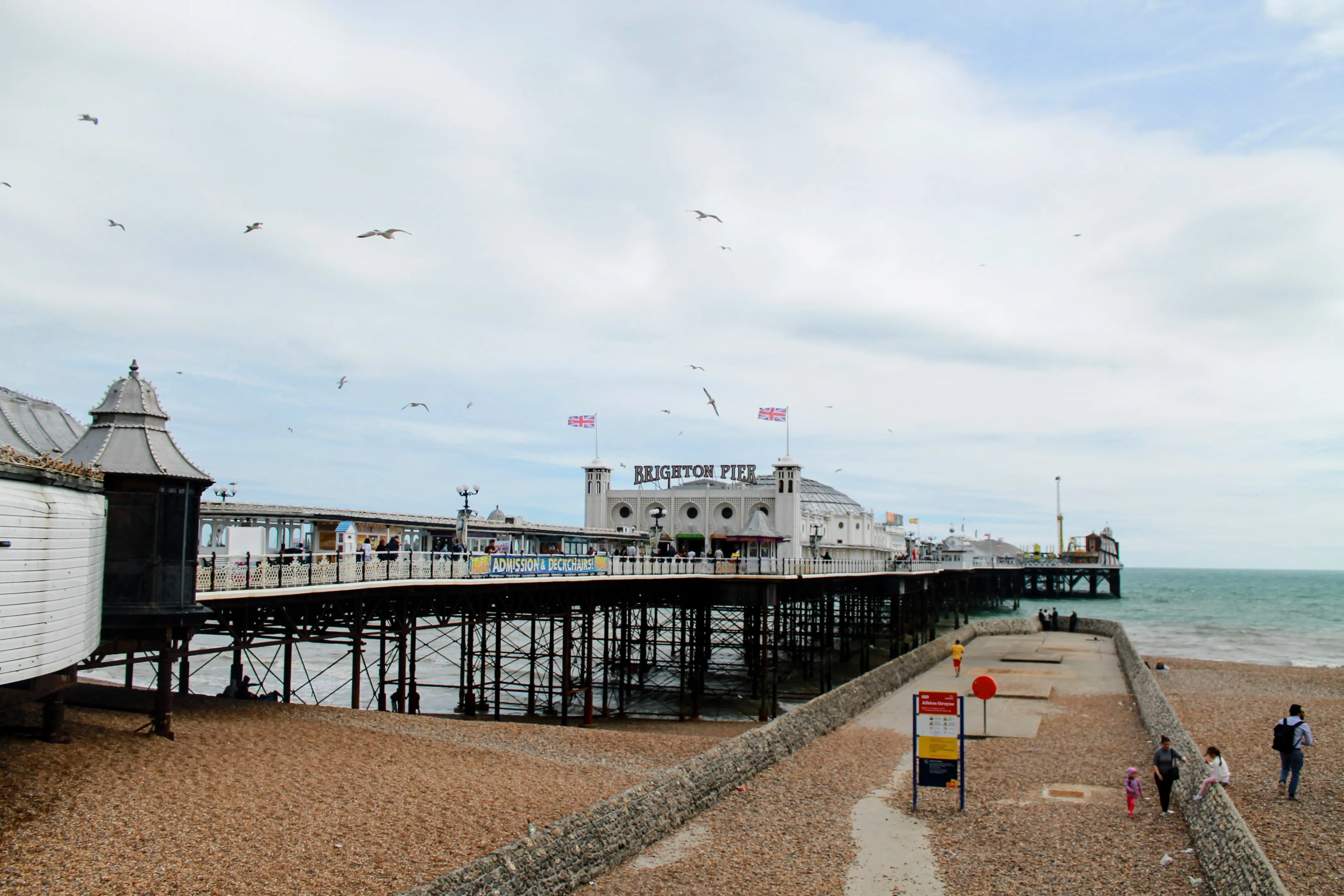 brighton pier.gN9I7VNK.jpg