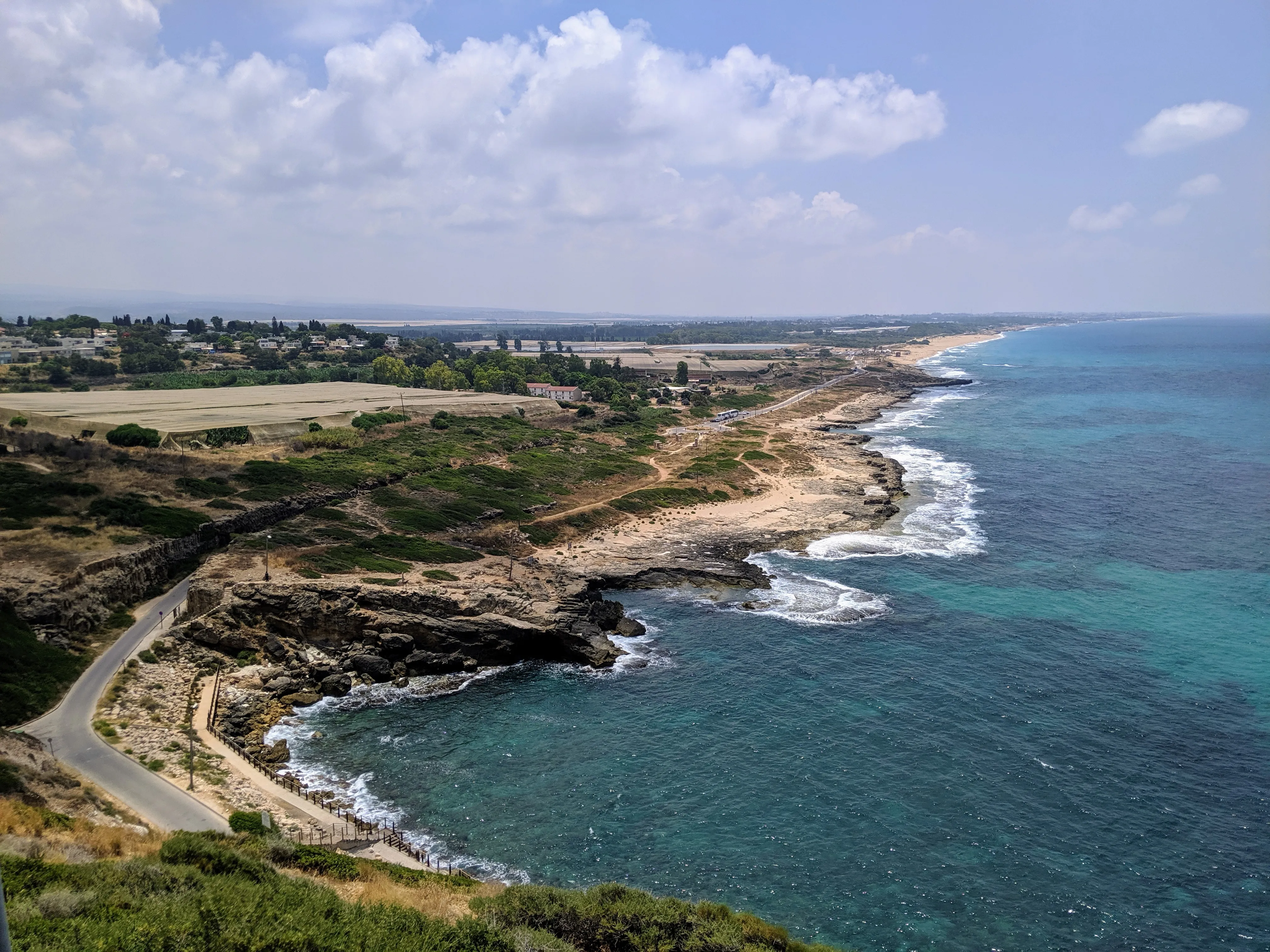 coastline.hKT38_1z.jpg