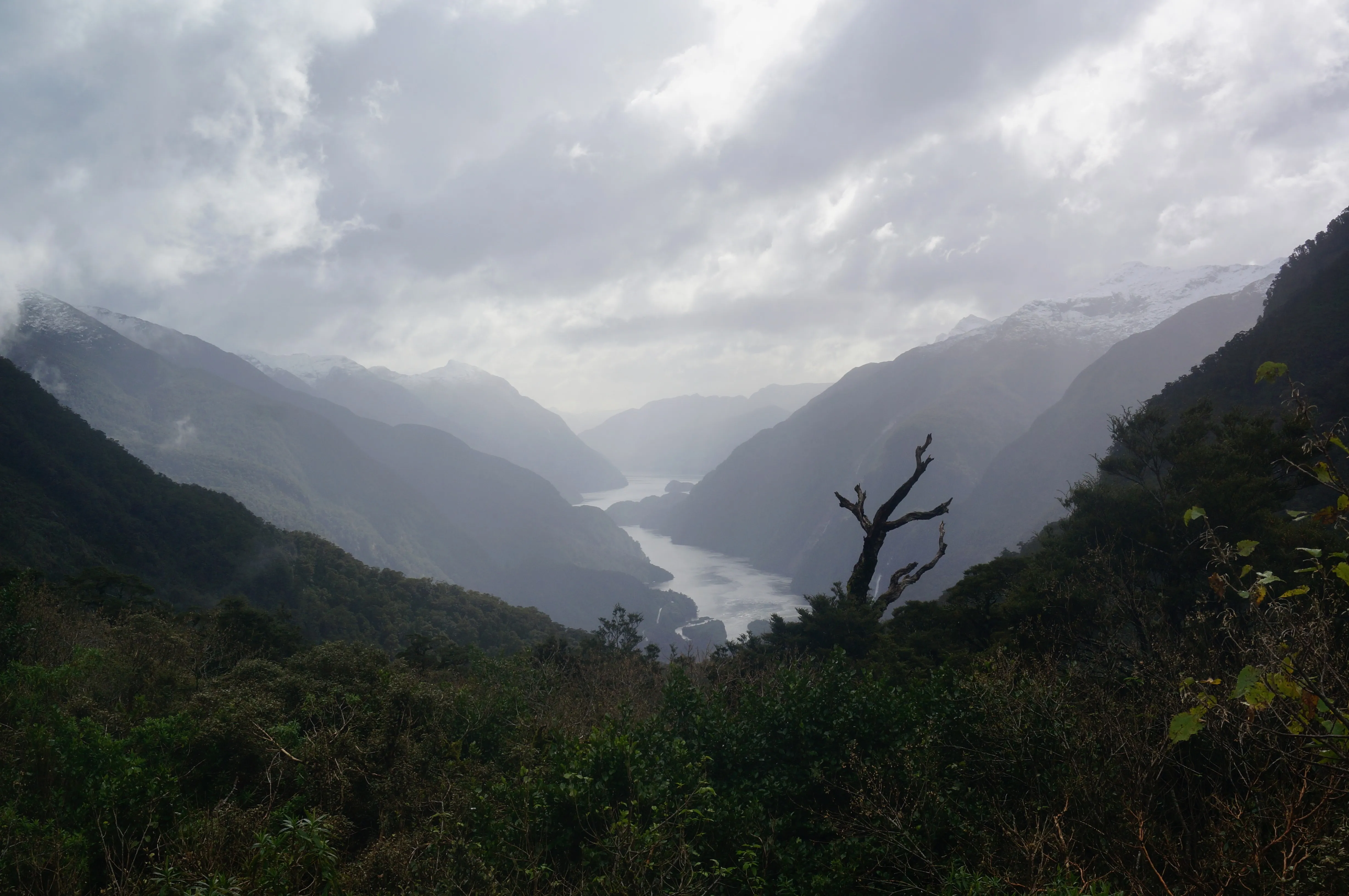 cruise valley view.Cdr5cWEL.jpg