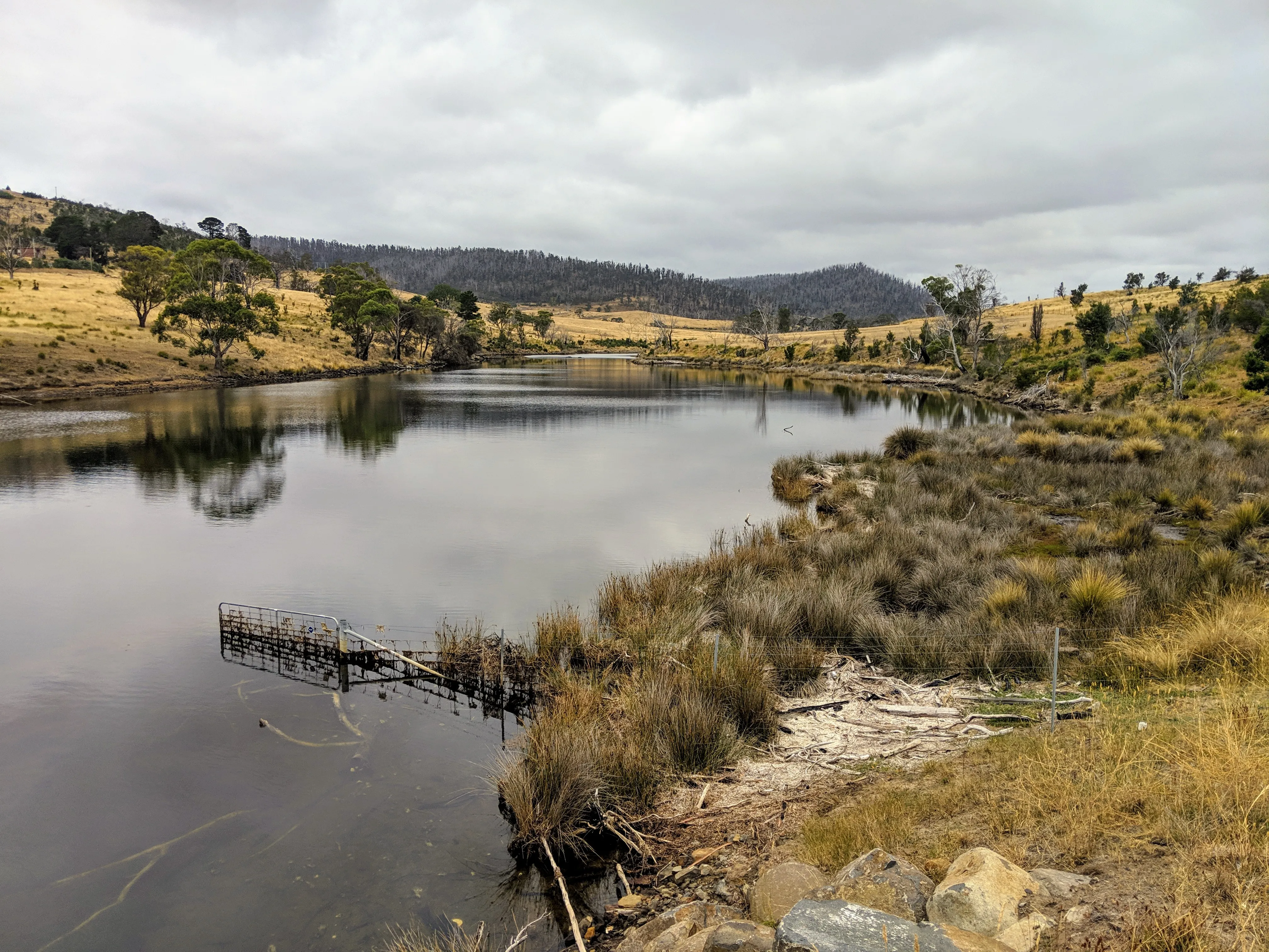 drive lake close.RLqGOuBk.jpg