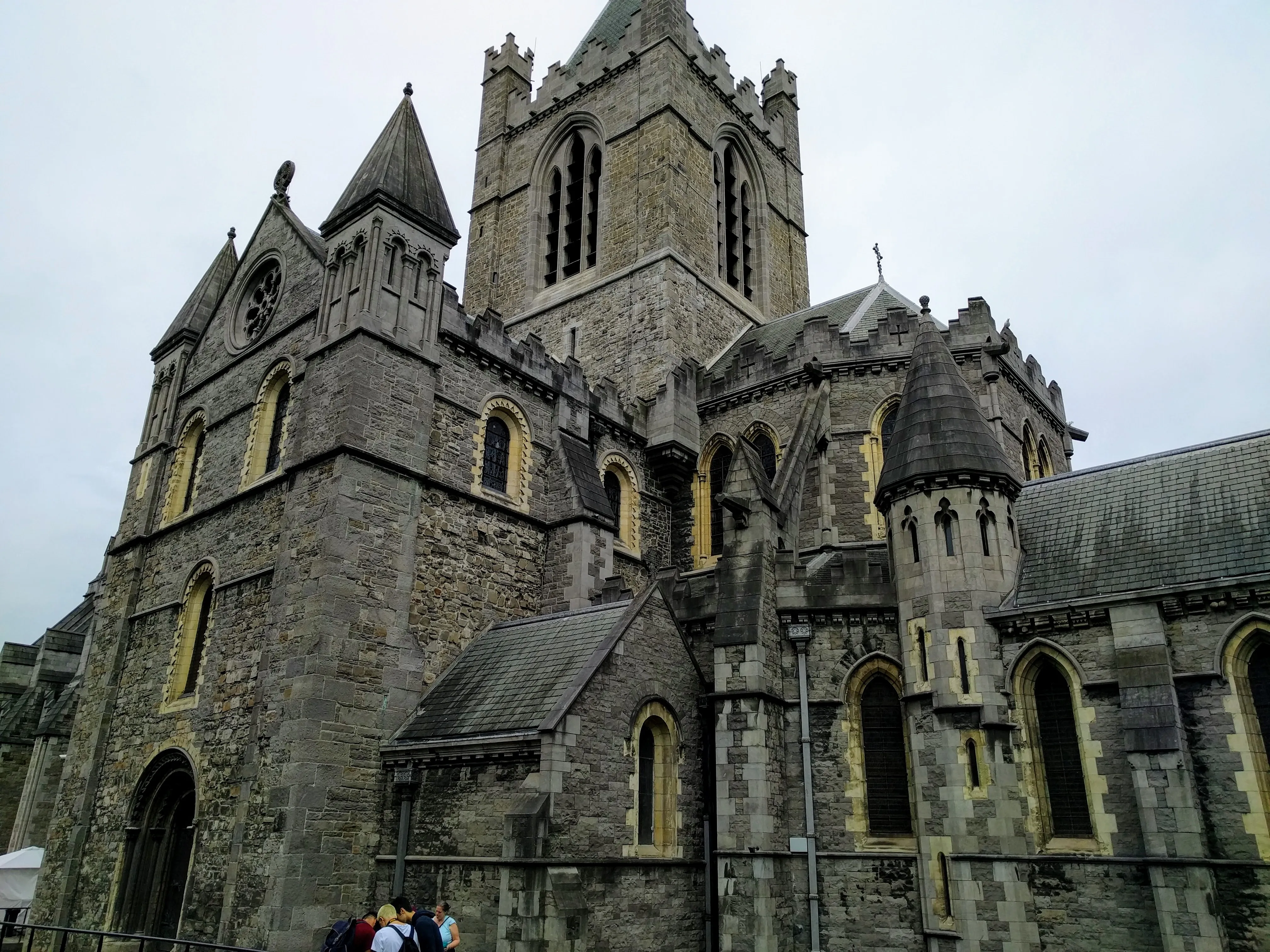 dublin church.Cl7XLd6d.jpg