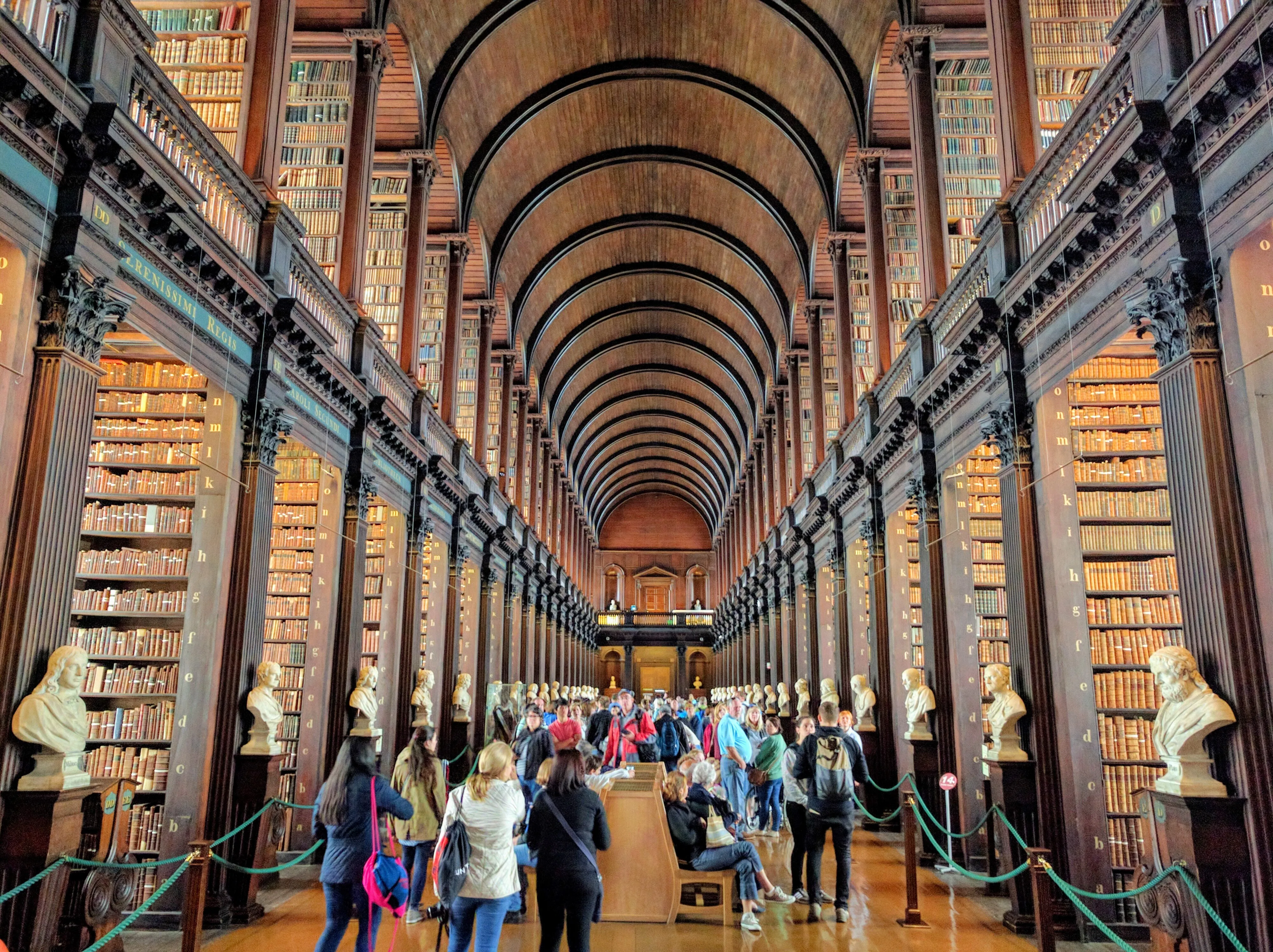 dublin kells.B5O1Ia29.jpg