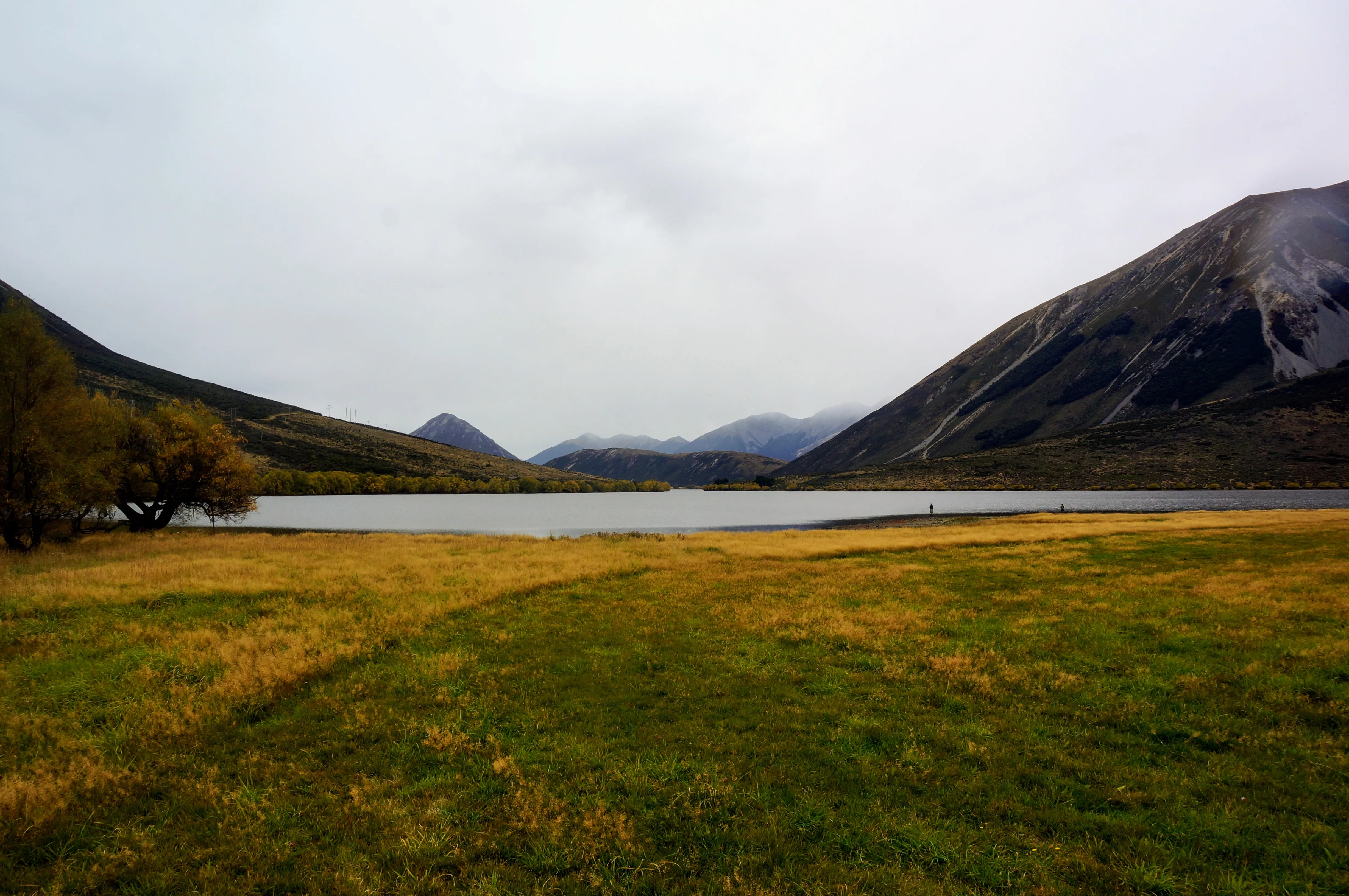 golden lake.DweBAvHt.jpg