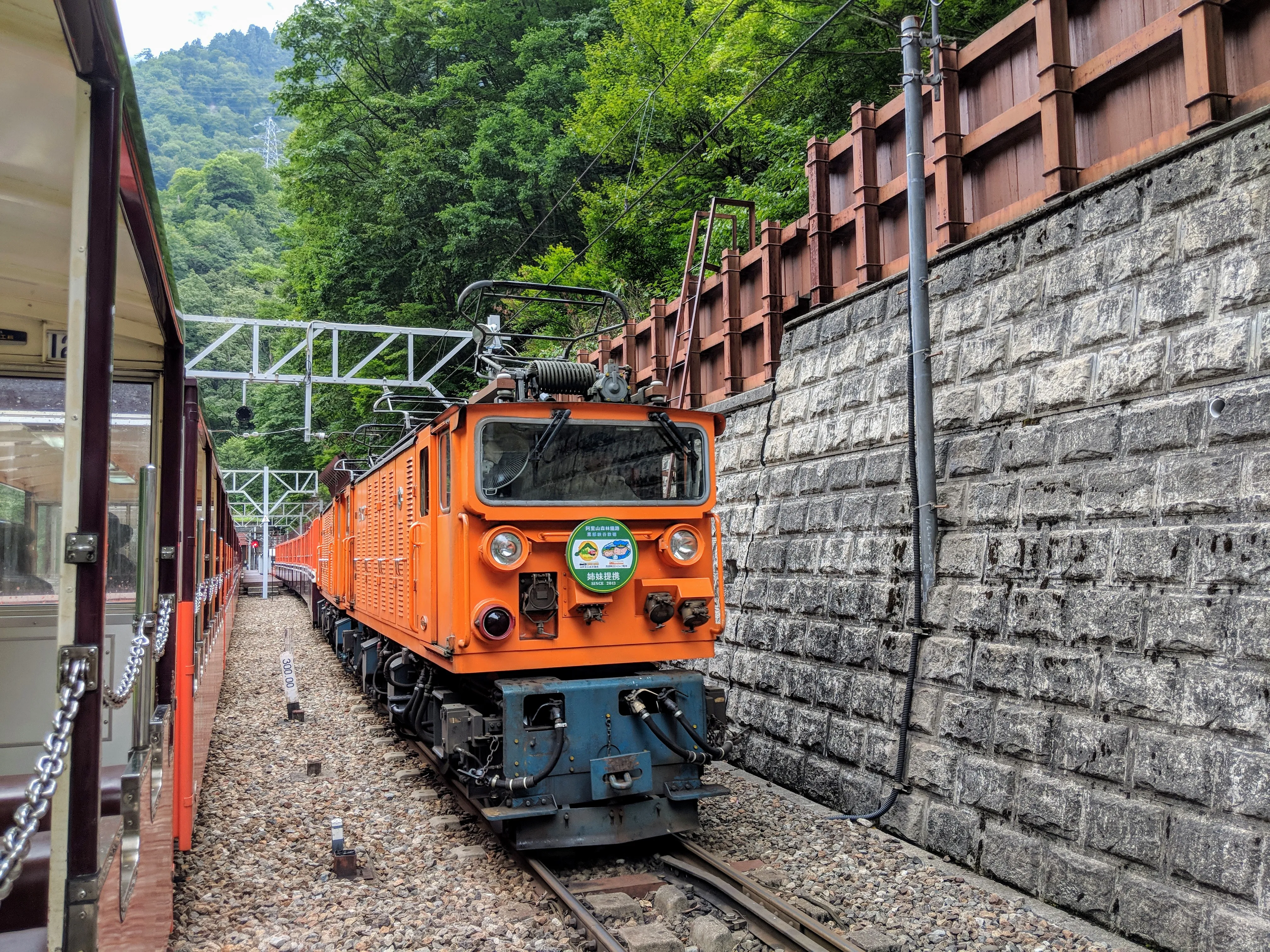 kurobe train.BKBijVFE.jpg