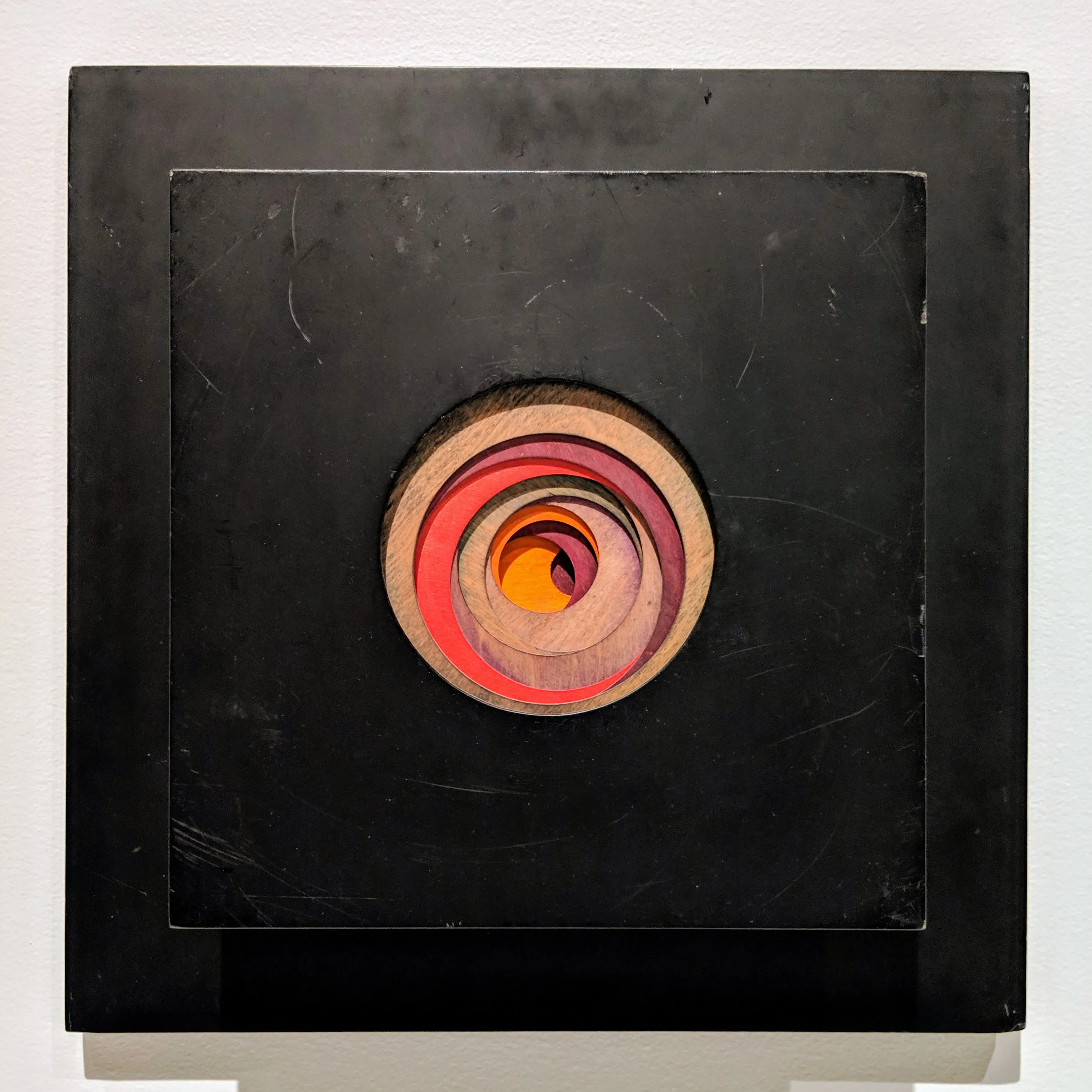 mona circle wood.BcRtwTbz.jpg