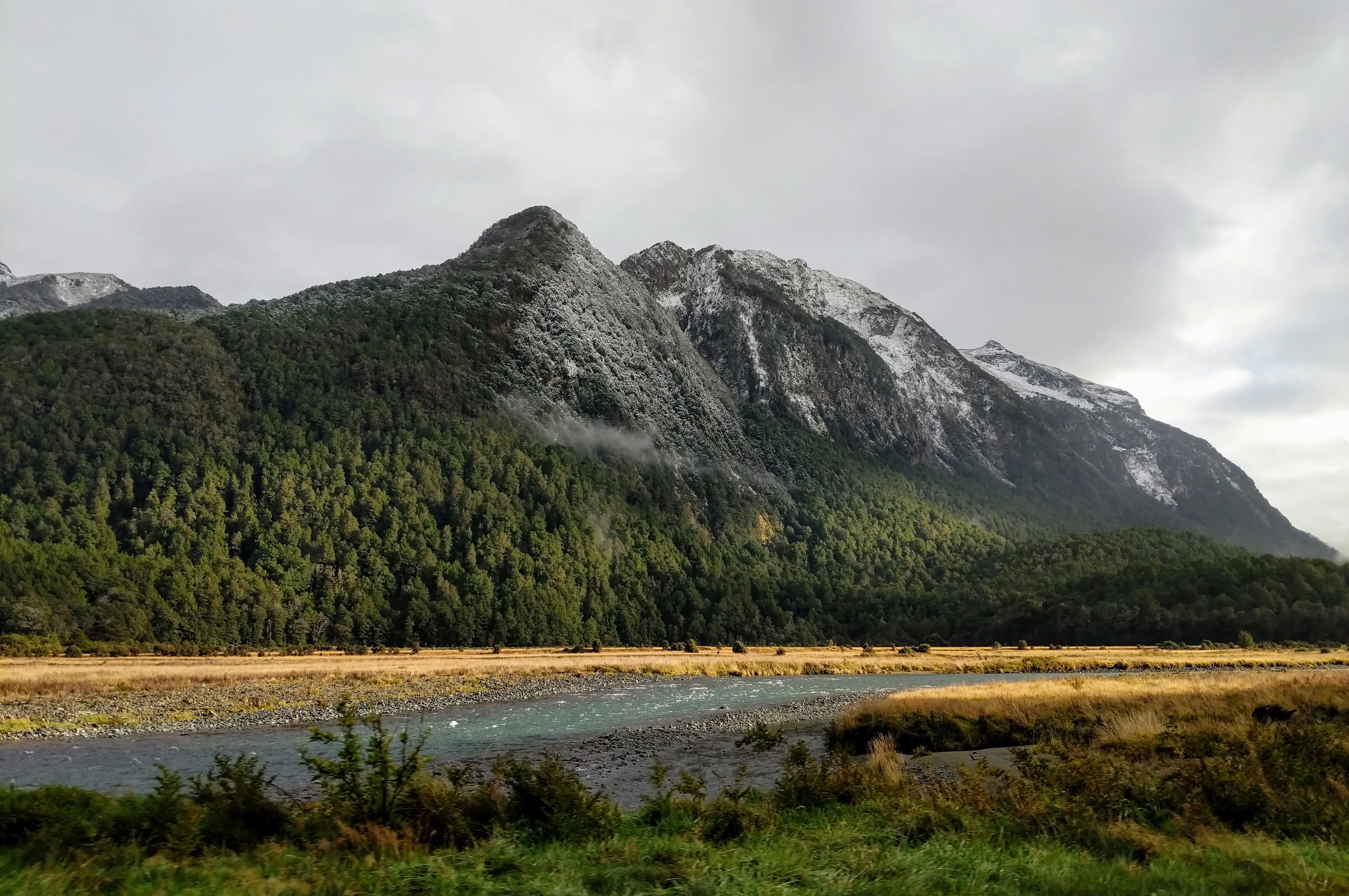 morning river.CEnwHfut.jpg