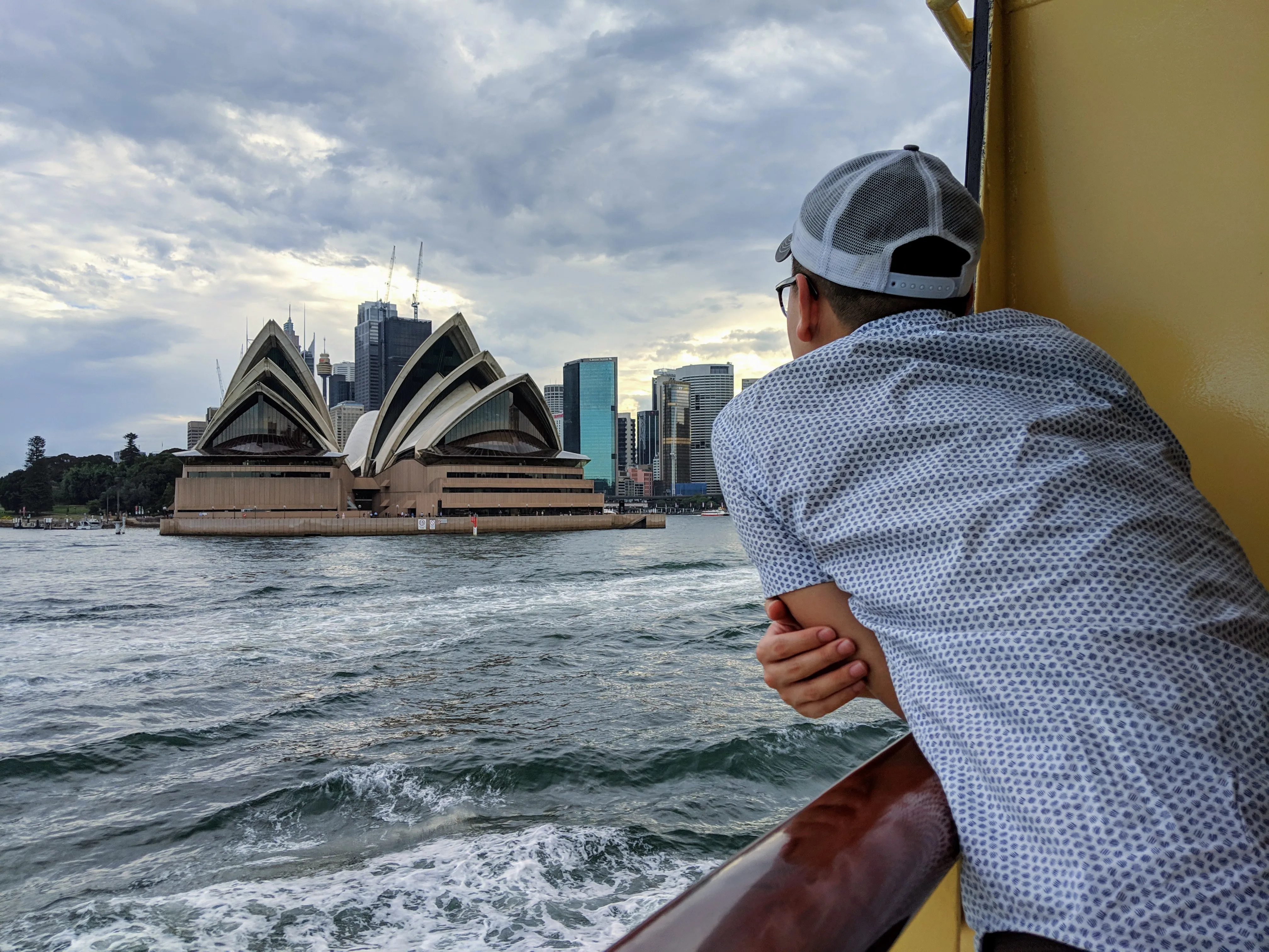 opera house yj ferry.BSxieecz.jpg