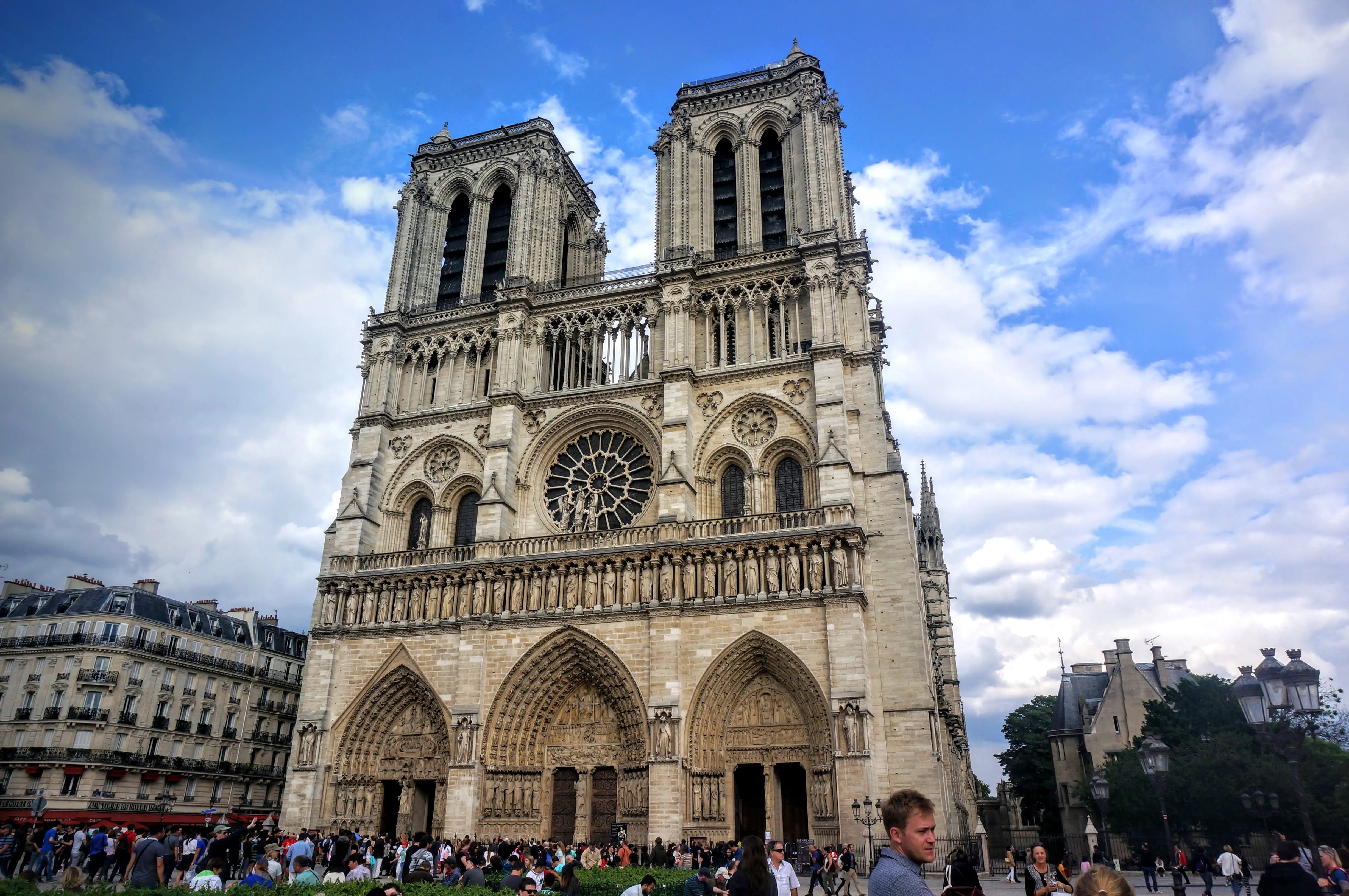 paris notre dame.dXXni2Vo.jpg