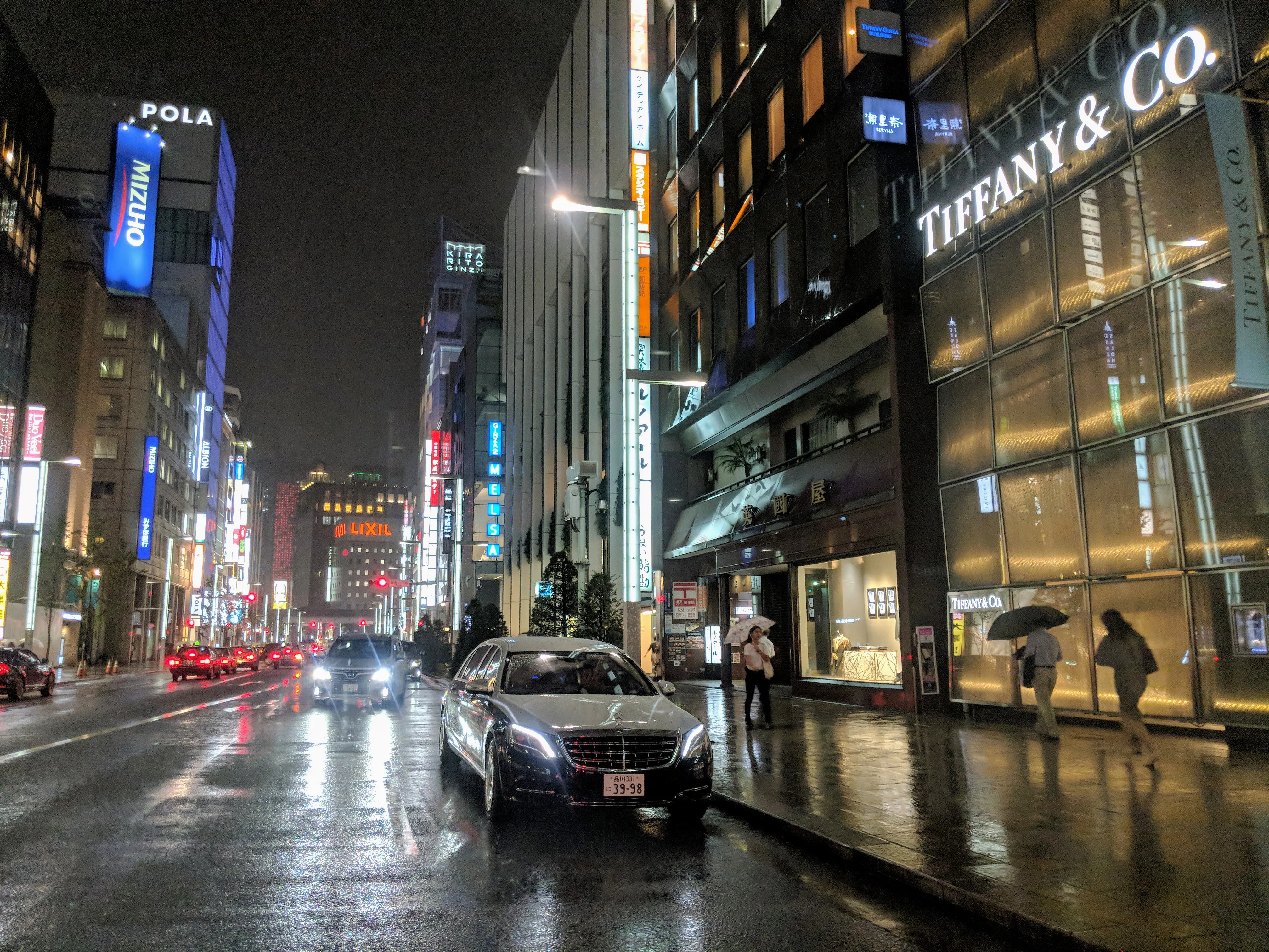 tokyo ginza night.DLHvHqAb.jpg