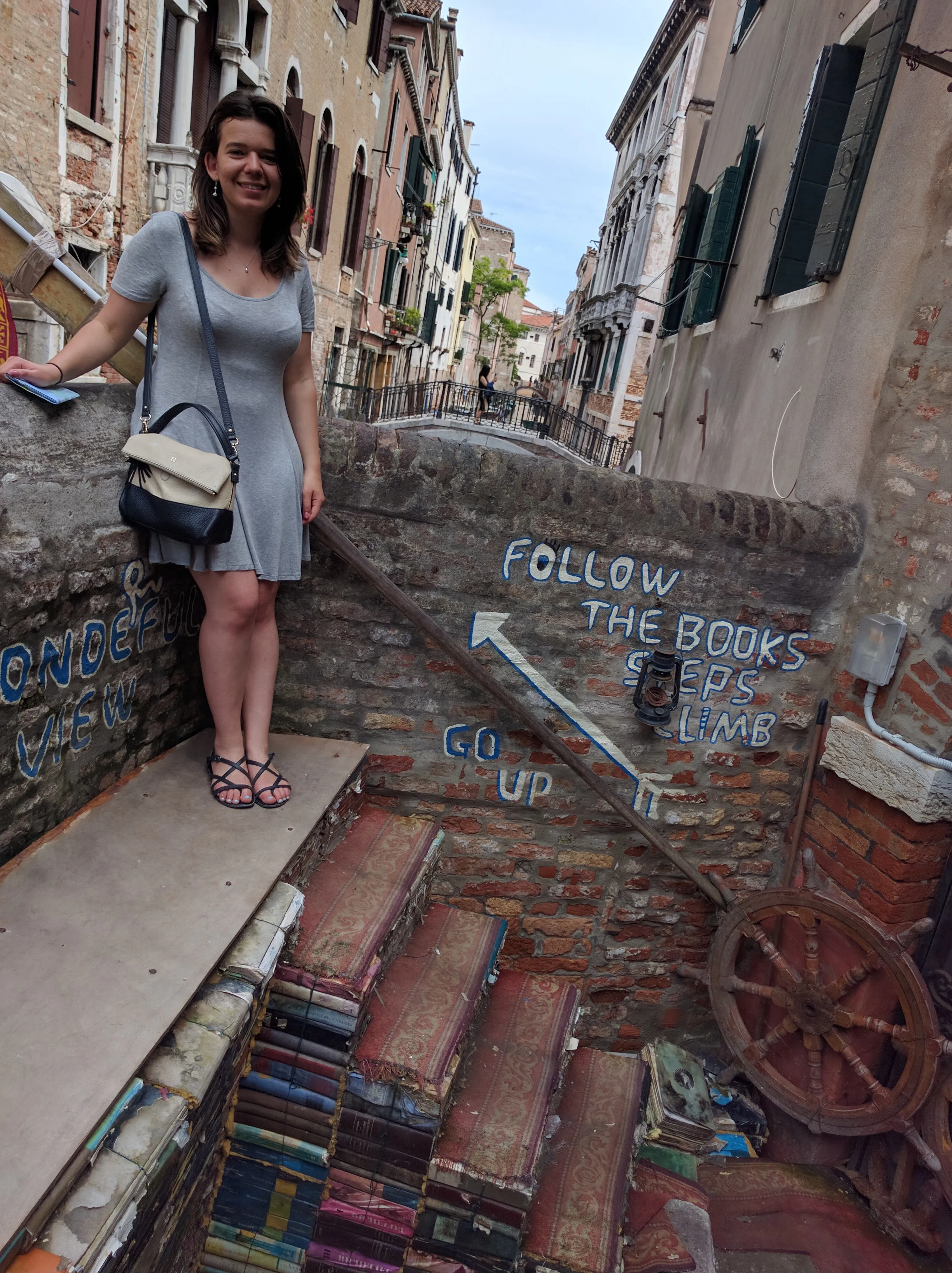 venice acqua alta books.BJWU_4s8.jpg