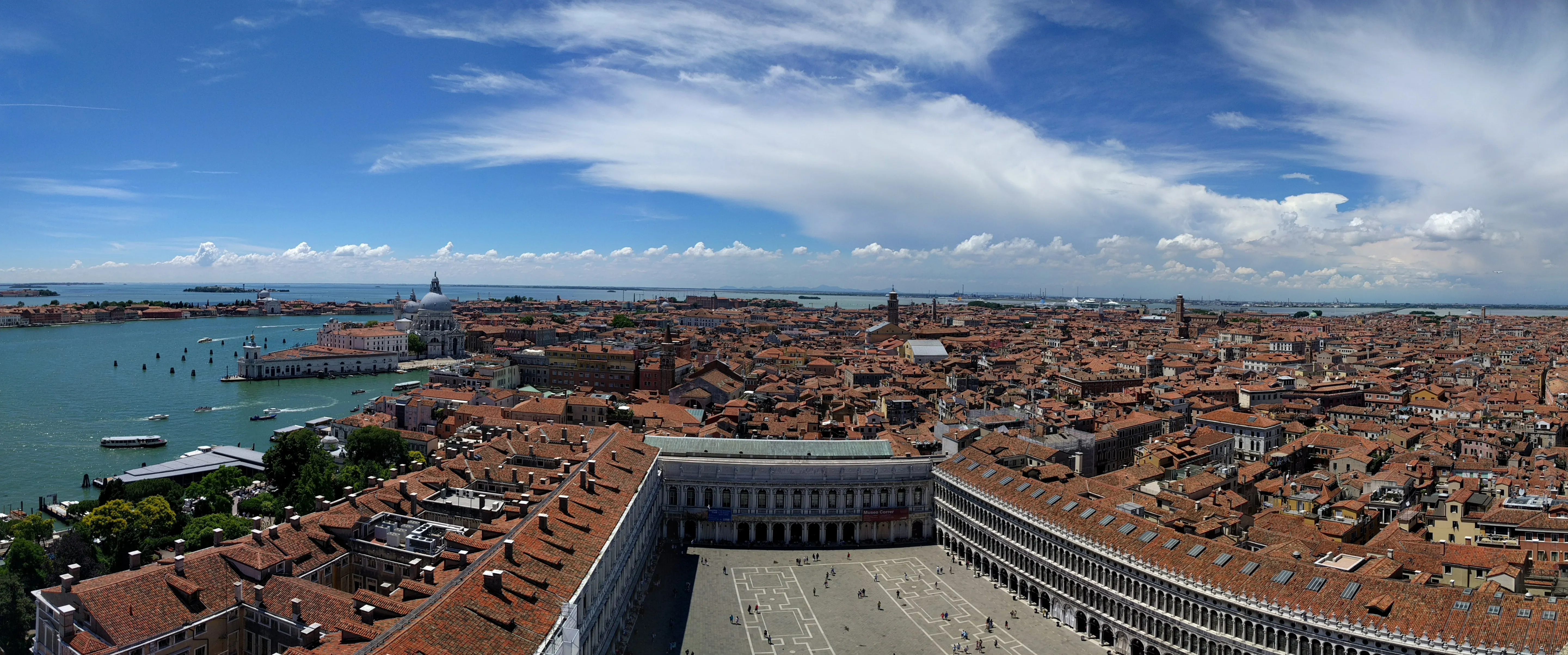 venice view.Dbz5ro4Y.jpg