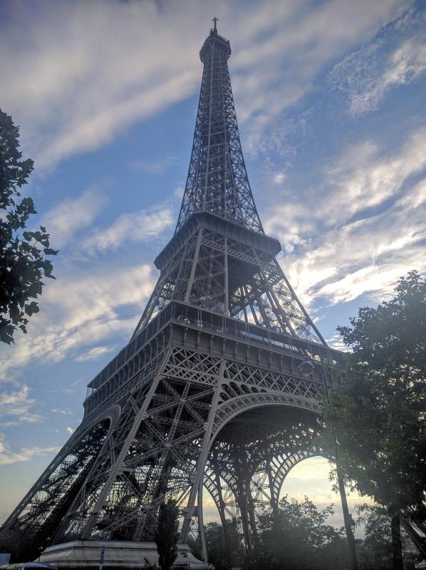 Paris eiffel tower