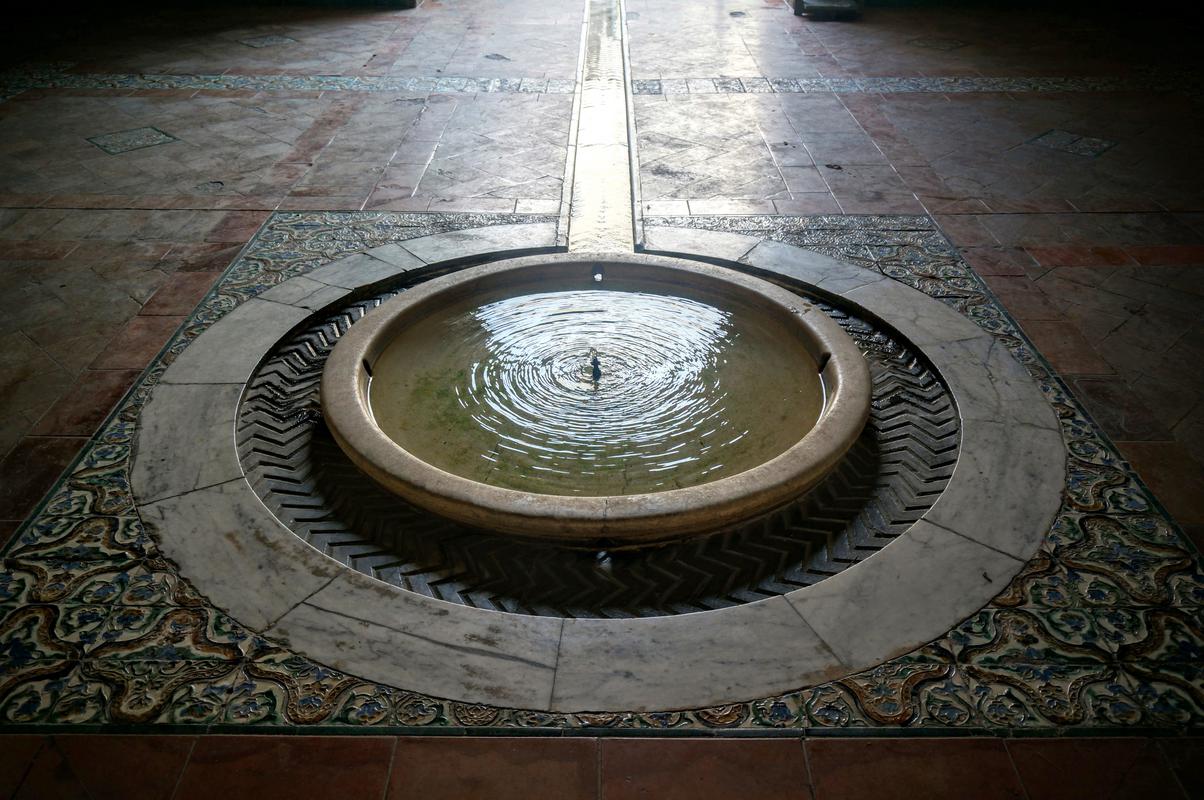 Seville alcazar water feature