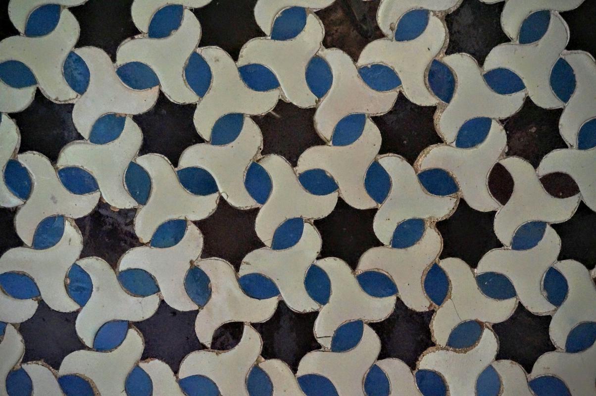 Seville pattern boomerangs