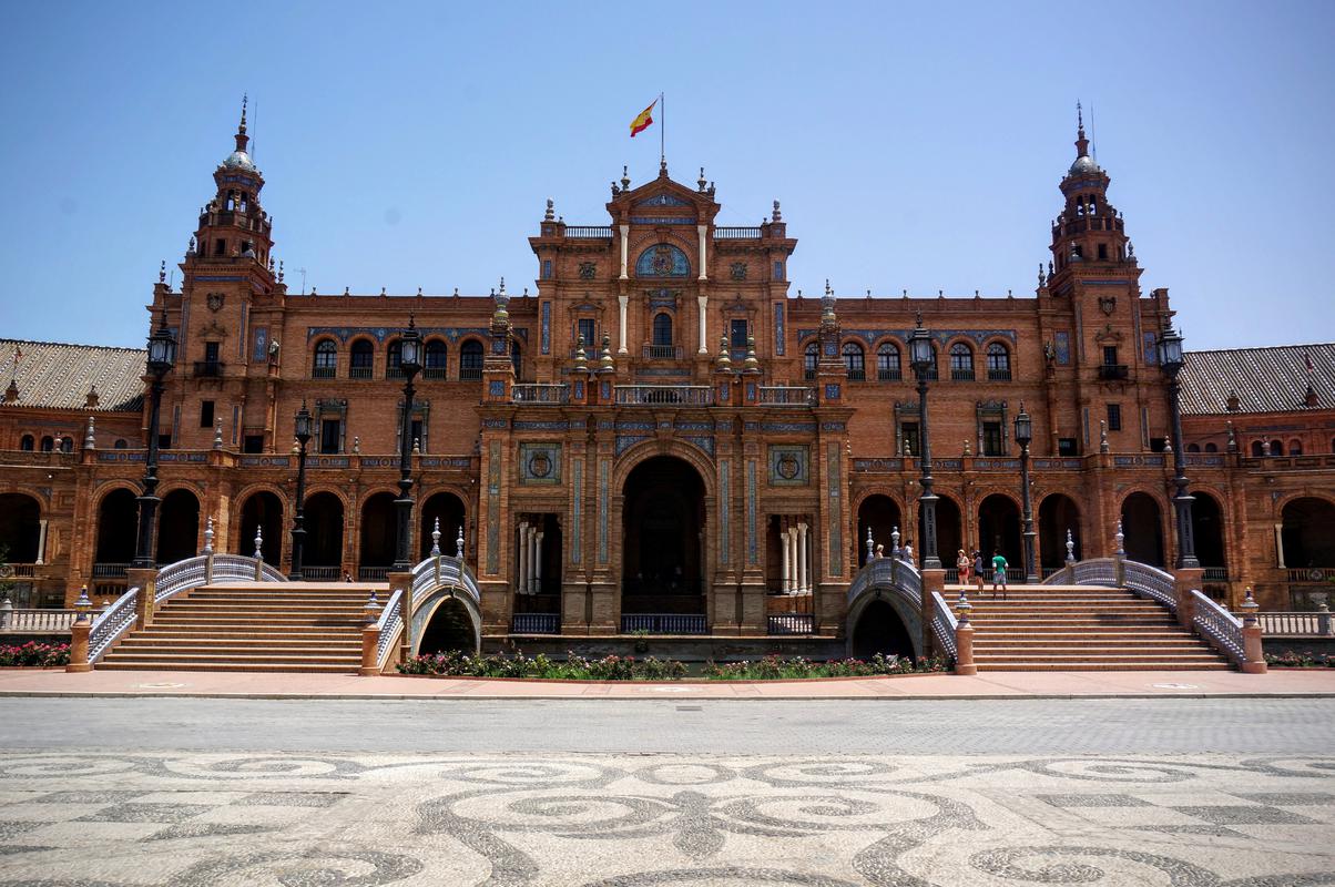 Seville plaza espana facade