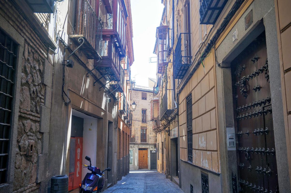Toledo street